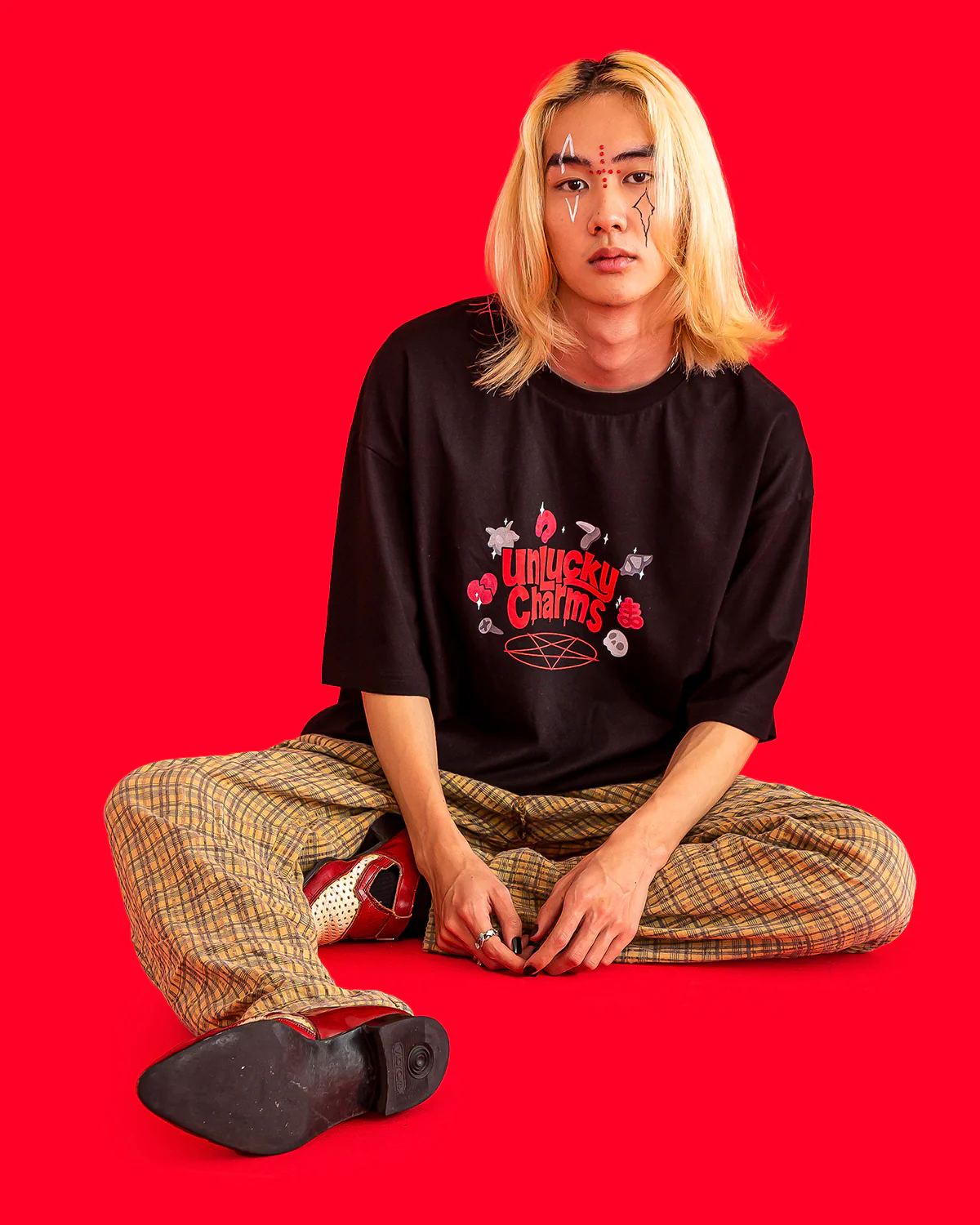 The Unlucky Charms Tee - Image 6