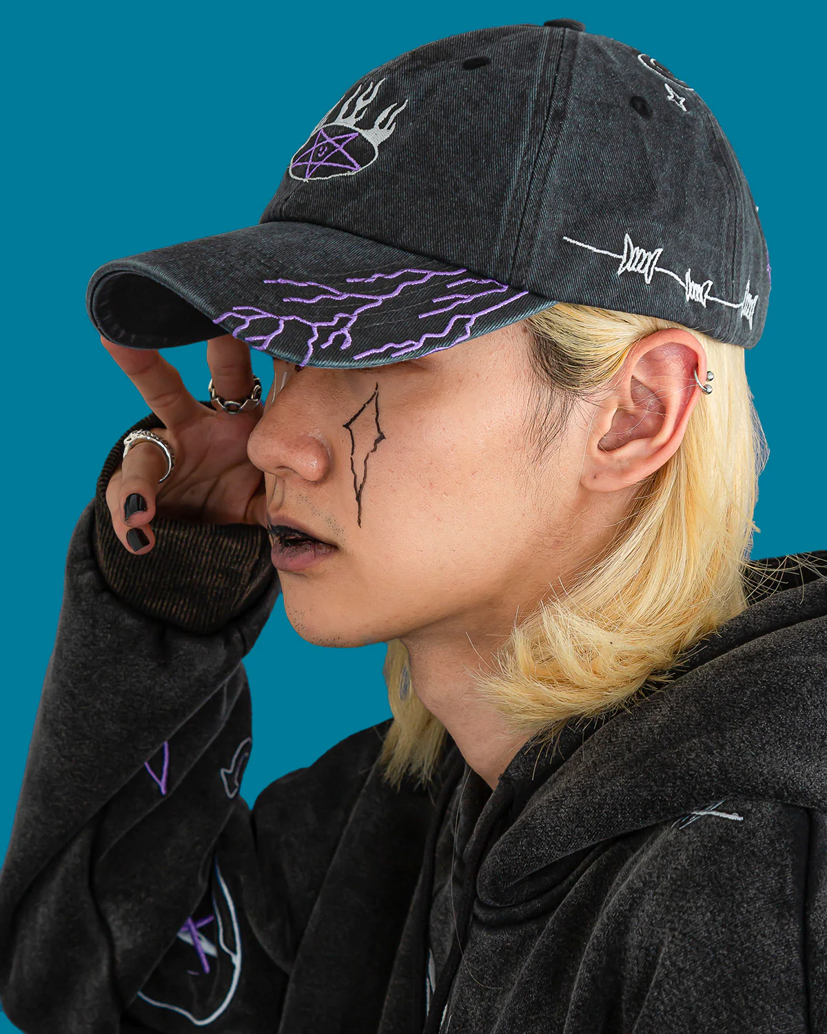 The Very Ghoul Cap - Image 5