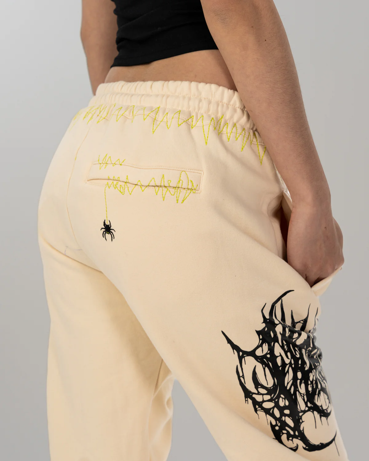 The Weaver Bottoms - Image 8